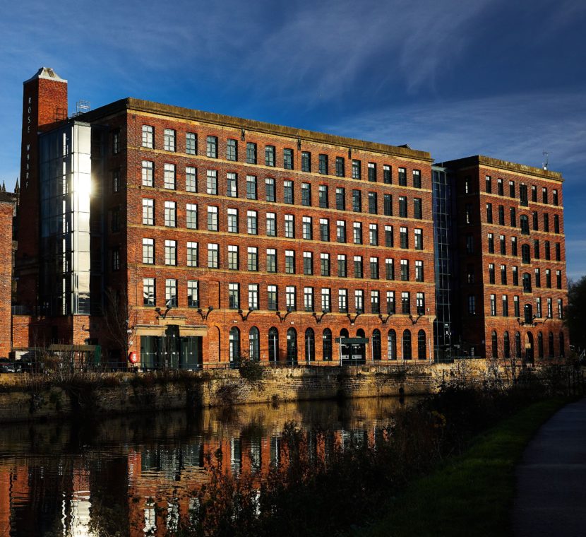 rw7-scaled-aspect-ratio-825-755