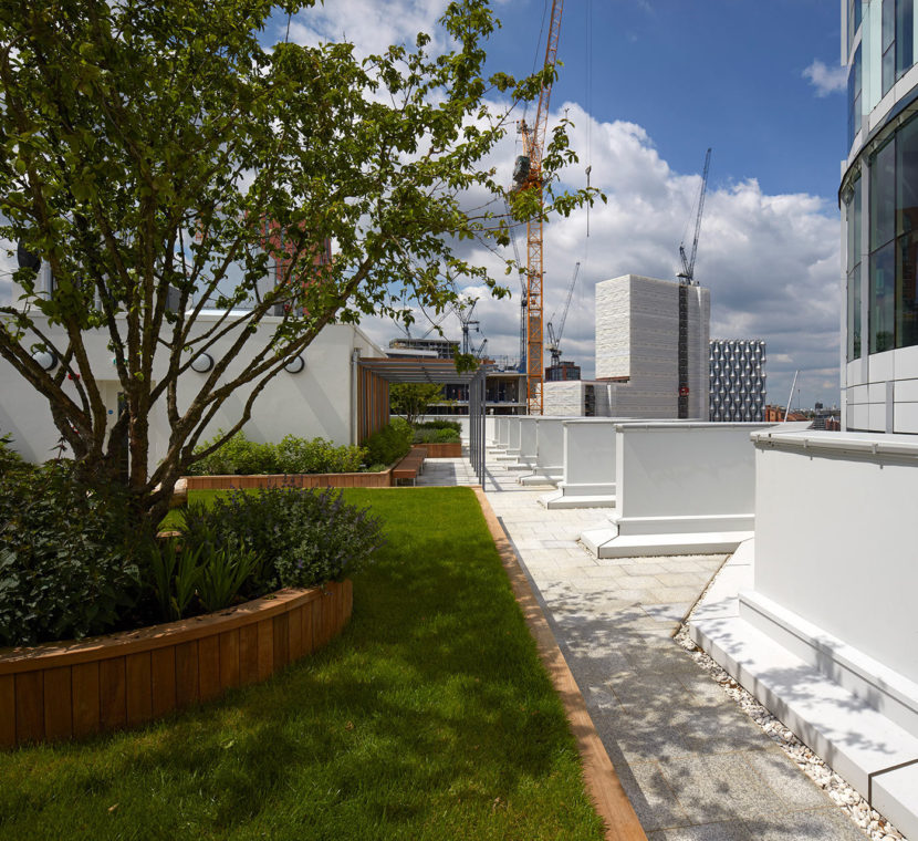 VAU-TOWER-0028-1-aspect-ratio-825-755